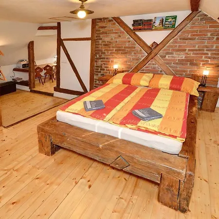 Apartamento U Brány *